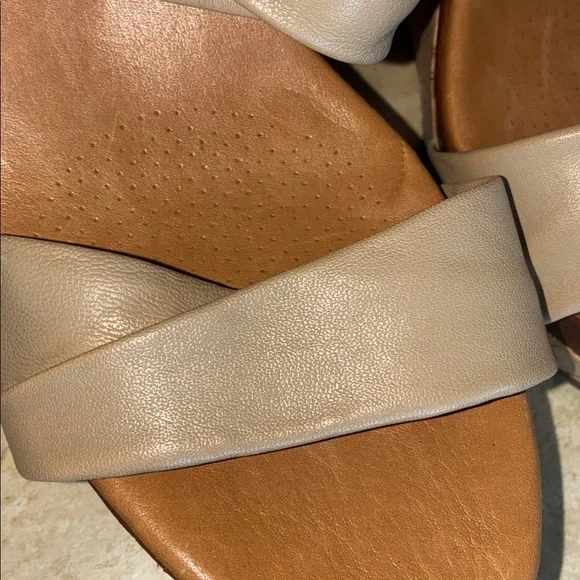 CORSO COMO Tan Wedge Sandals, leather & cork, slingback. 8.5M - Picture 10 of 15